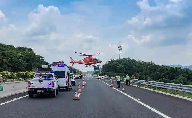 麦盖提高速公路汽车救援案例